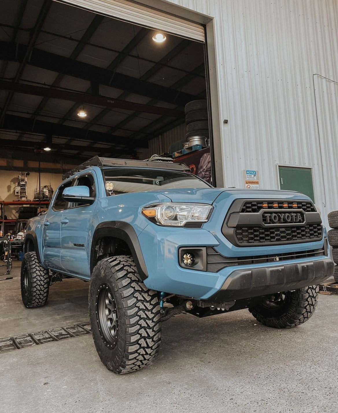 3rd Gen Tacoma TRD Pro Grill W/ Raptor LED Kit (2016-2023)